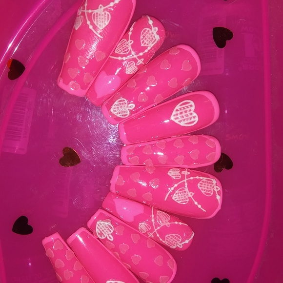 Other - One of a kind press on nails